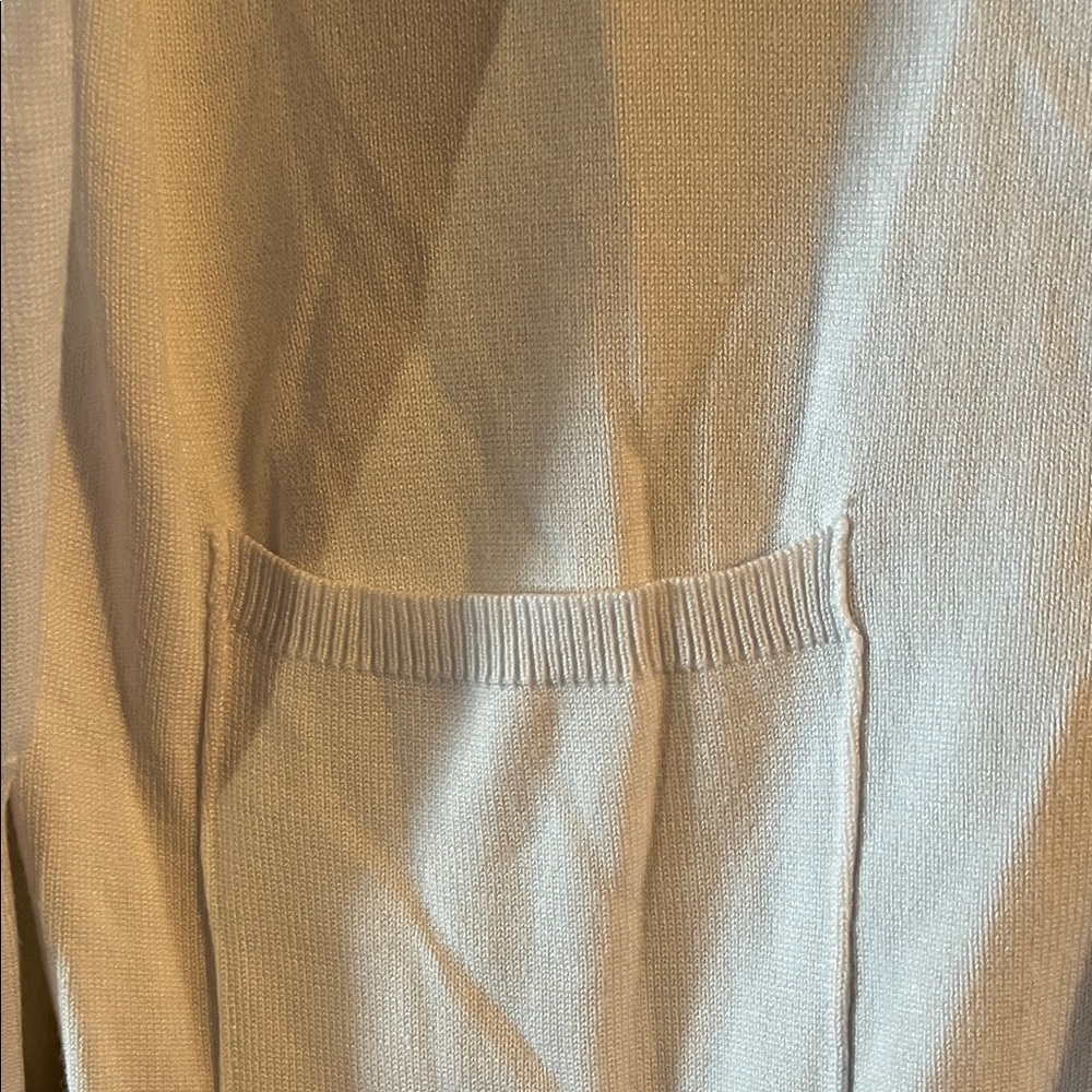 Lightweight White Button-Front V-Neck Cardigan - image 5